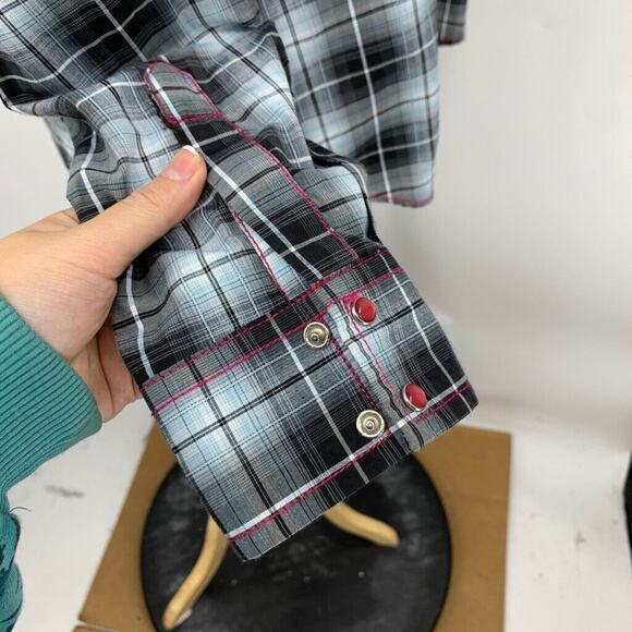 Cowgirl Legend Shirt Women L Large Gray Pink Lace Panel Plaid Pearl Snap Western - Picture 5 of 12
